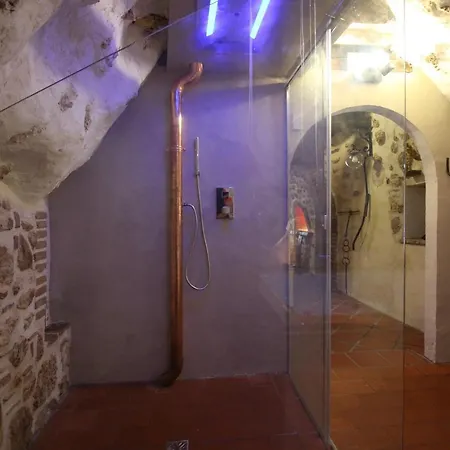 Santo's House Luxury - Idromassaggio E Doccia Emozionale * Santo Stefano Di Sessanio