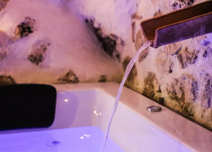 Santo's House Luxury - Idromassaggio E Doccia Emozionale Tatil Evi Santo Stefano Di Sessanio